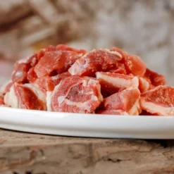Barfgold>Futterfreund Barfgold Entenmuskelfleisch, durchwachsen, gewürfelt 1000g