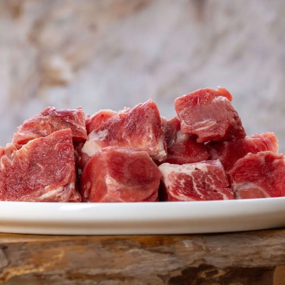 Barfgold>Futterfreund Barfgold Ziegenmuskelfleisch, durchwachsen, gewürfelt 1000g